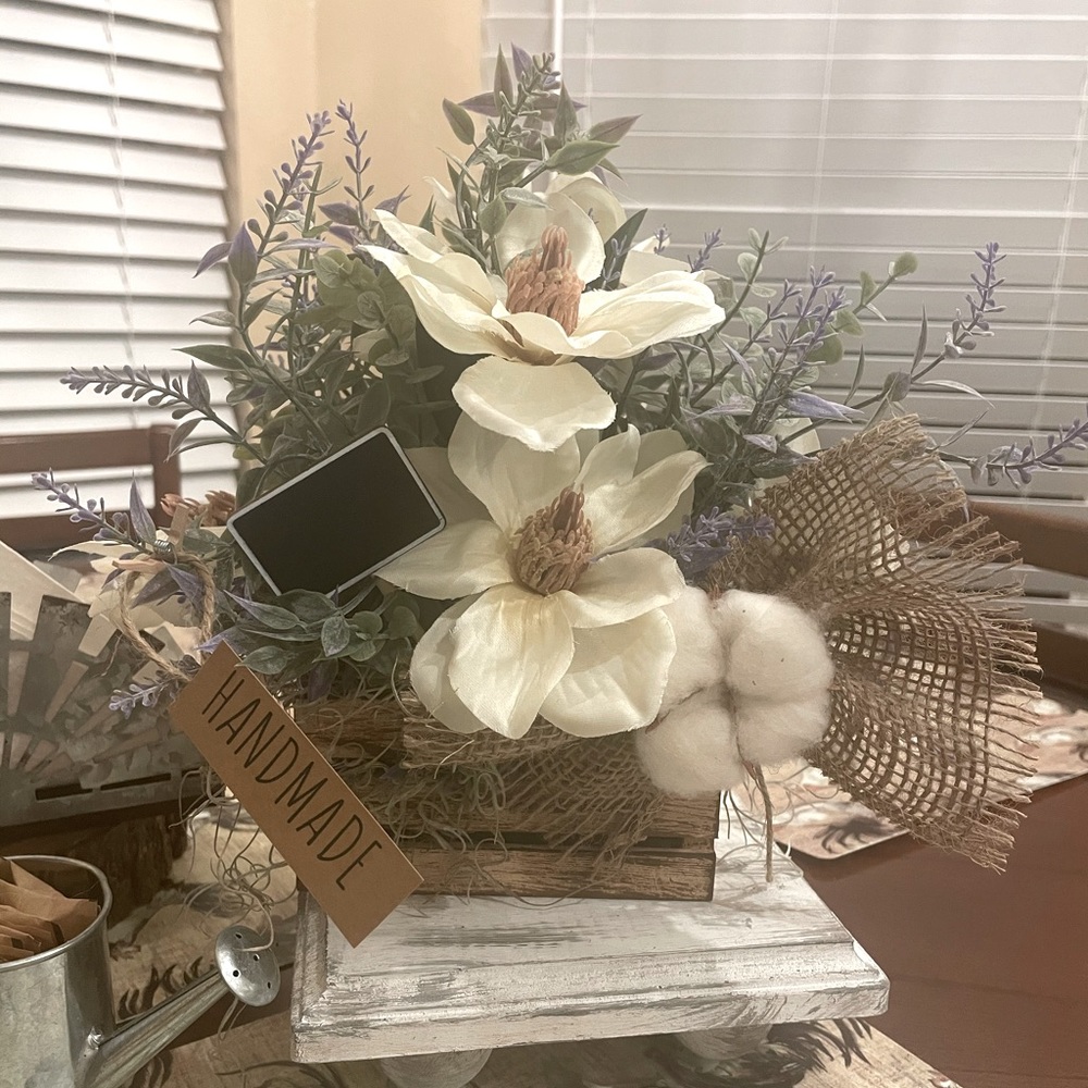 Magnolia Farmhouse Decor Floral Arrangement